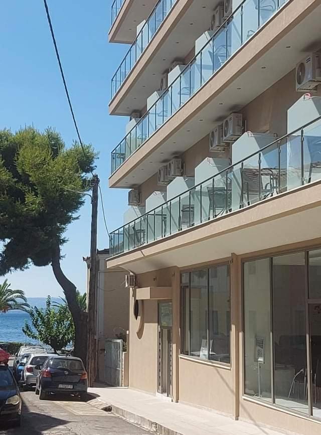 Hotel Banbus Loutrá Edipsoú Eksteriør bilde