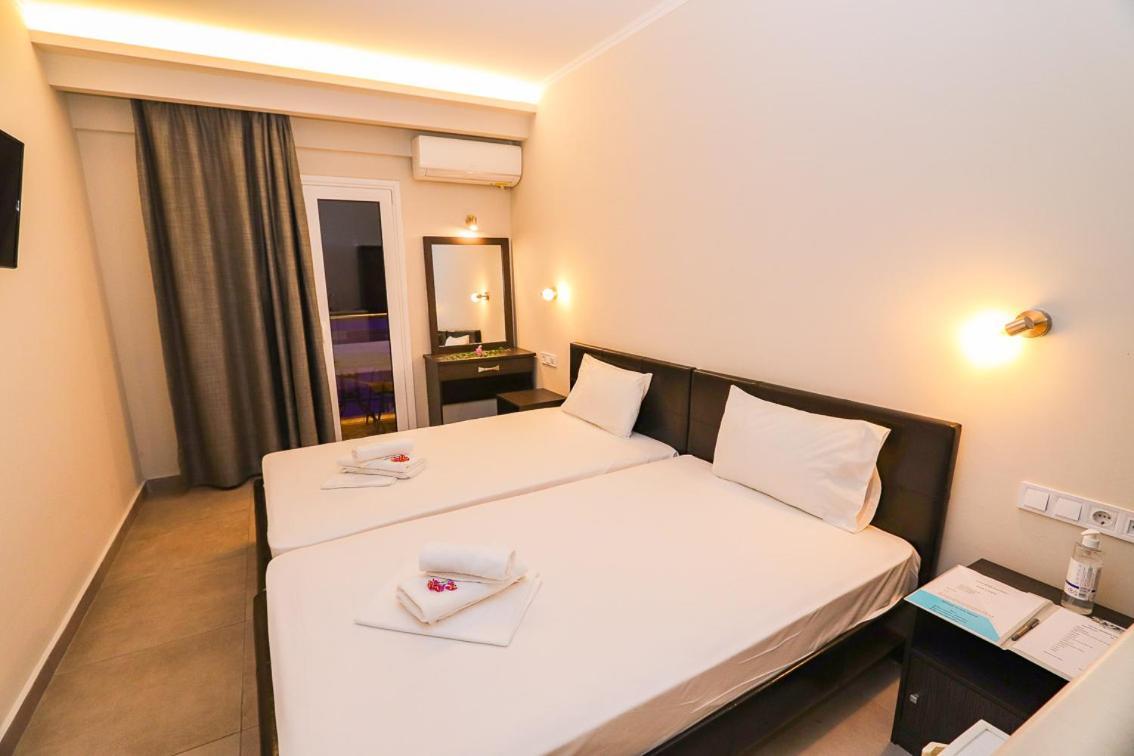 Hotel Banbus Loutrá Edipsoú Eksteriør bilde